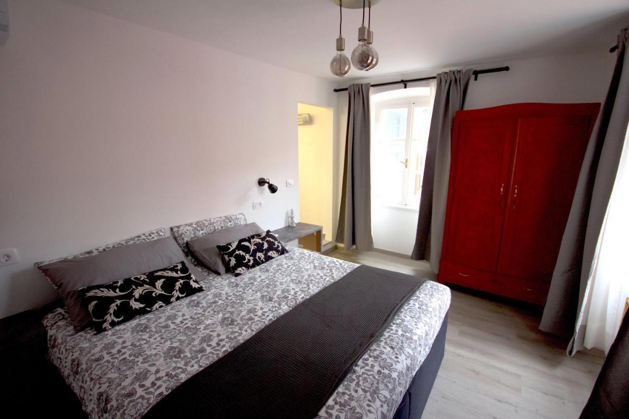 פיראן Phiros B&B מראה חיצוני תמונה