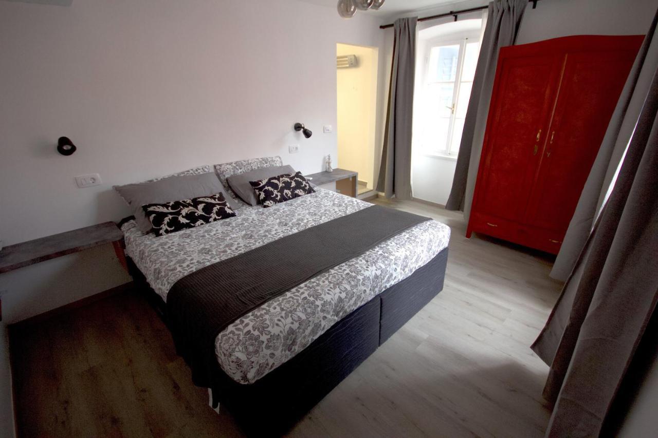 פיראן Phiros B&B מראה חיצוני תמונה