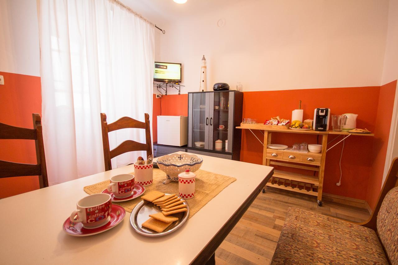פיראן Phiros B&B מראה חיצוני תמונה
